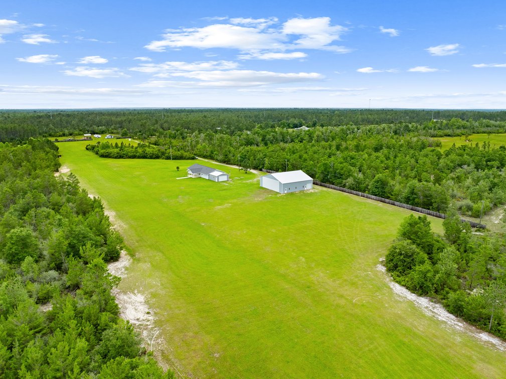 Image for Private Runway with Home & Hangar on 80± acres in Fountain, Florida