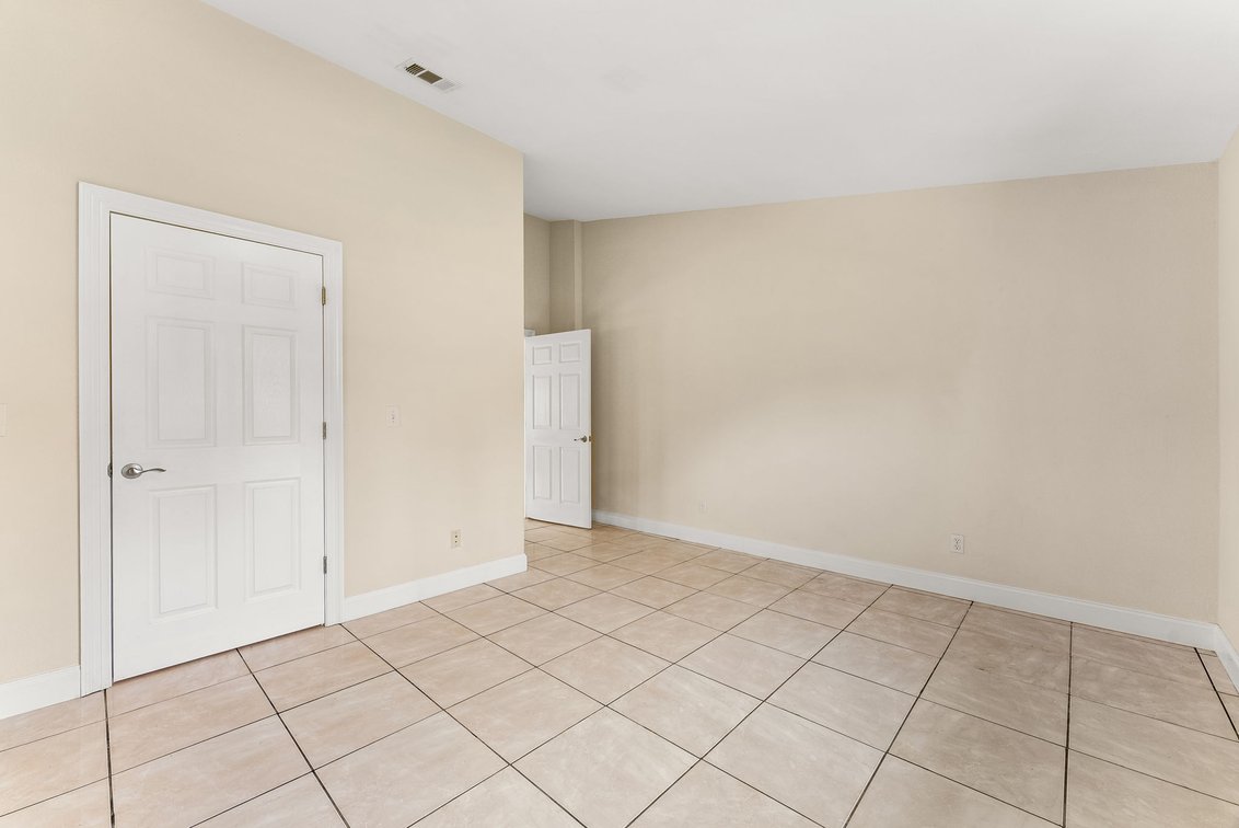 Image for Private Runway with Home & Hangar on 80± acres in Fountain, Florida