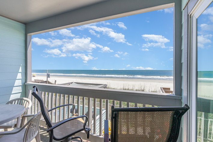 Image for Real Estate Auction - 11 Oceanfront Condo Units Offered in Bulk Purchase