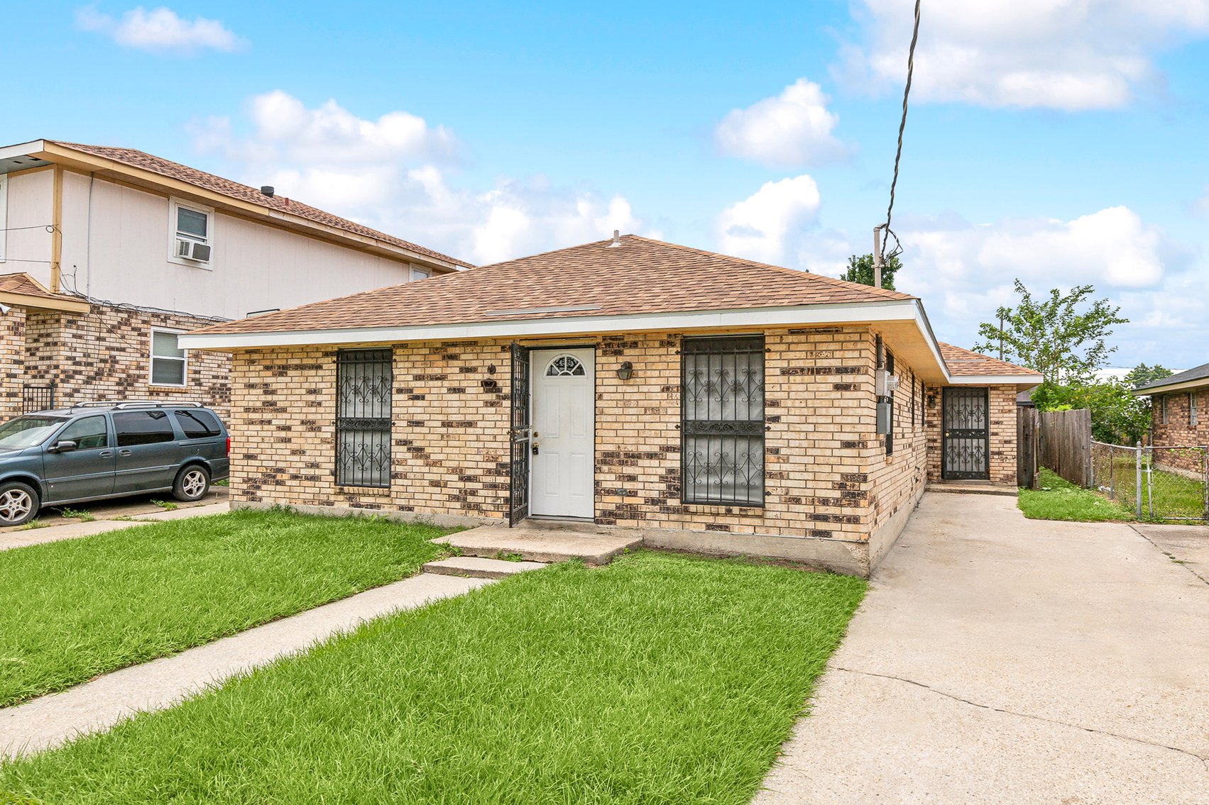 Image for SOLD! $186,450 - Kenner Double-Needs Rehab