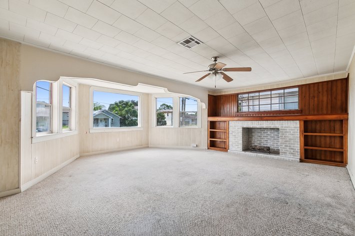 Image for SOLD! $126,500 - Westwego Single Family - Online Auction