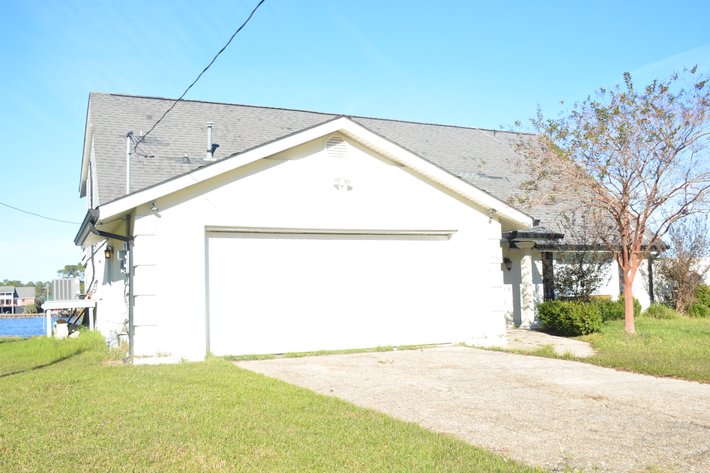 Image for BANKRUPTCY AUCTION - Waterfront Home - Slidell, Louisiana - Case No. 20-11986