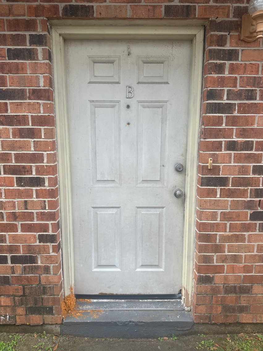 Image for KENNER 3-PLEX ONLINE AUCTION-GREAT RENTS