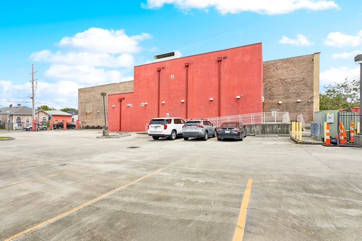 Image for THE HISTORIC CARVER THEATRE