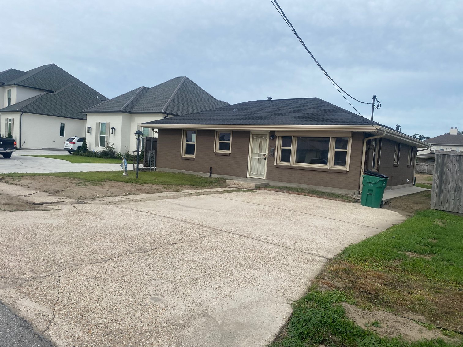 Image for BUCKTOWN HOME - ONLINE AUCTION