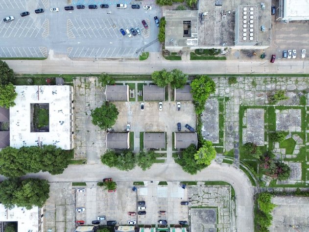 Image for OWNERS ORDER IMMEDIATE SALE - 24 UNIT APT. COMPLEX-BATON ROUGE