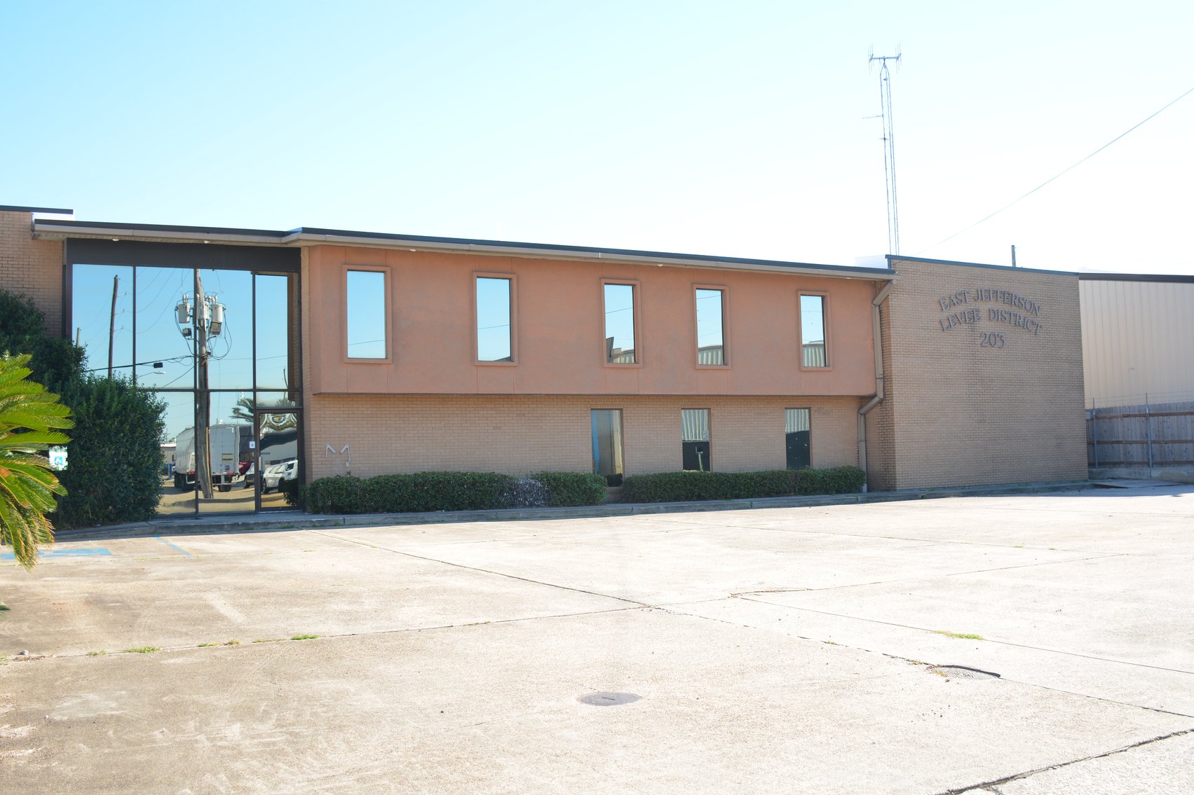 Image for BY ORDER OF THE SOUTHEAST LOUISIANA FLOOD AUTHORITY EAST