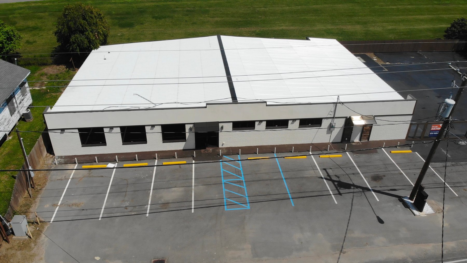 Image for AUCTION CANCELED - River Road Commercial