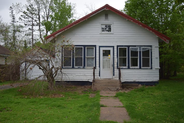 Image for 2 Bedroom, 1 Bath Single Family Home, Handyperson Special - Barron, WI