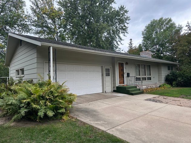 Image for 3 Bedroom, 2 Bath Ranch Style Home, Finished Basement, Close to Schools - Cambridge, MN