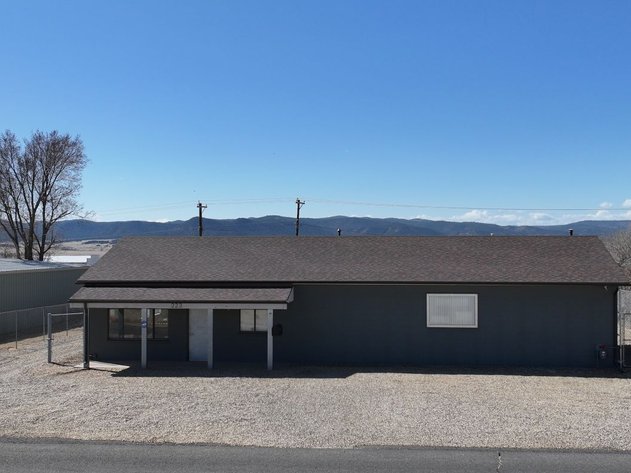 Image for Commercial Property with 24x80 Shop with 4 Bays, Auto Lift & Loft, 32x63 Shop with 2 Bays & 2 Bathrooms - Raton, NM