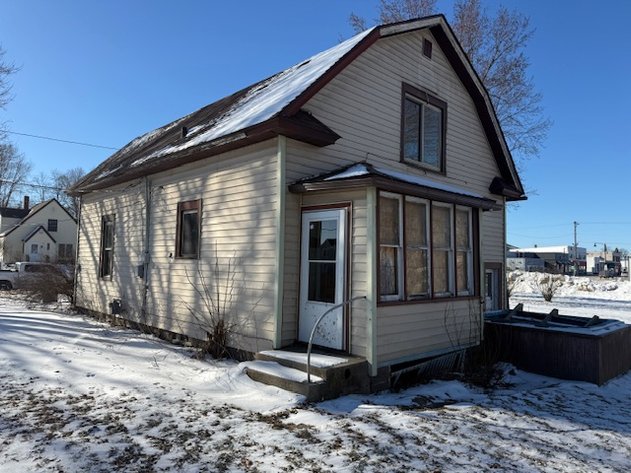 Image for Walk to Downtown! Blair Fixer-Upper With Large Lot & Endless Potential - Blair, WI