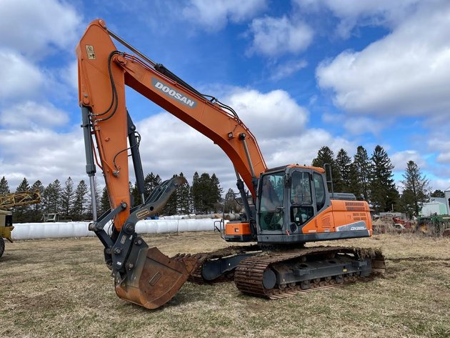 Image for Andrews Auction Service - LIVE/ONLINE Auction - Bob & Mary Ann Hecker Auction - Hawkins, WI