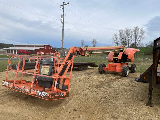 Image for West Central Contractors - 85' JLG Snorkel Lift, Gehl Telehandler, (2) Enclosed Trailers, Semi Trailer, Contract Tools & Misc. - Mondovi, WI