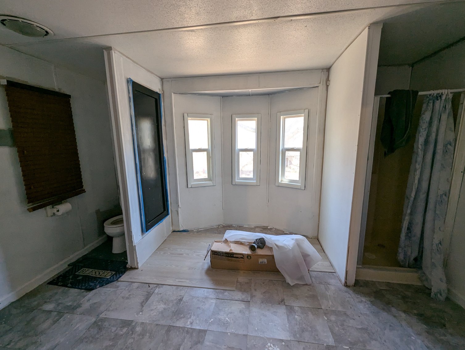 Image for 2 BR, 2 BA OAKWOOD MODULAR HOME 1.77 +/- AC LOT