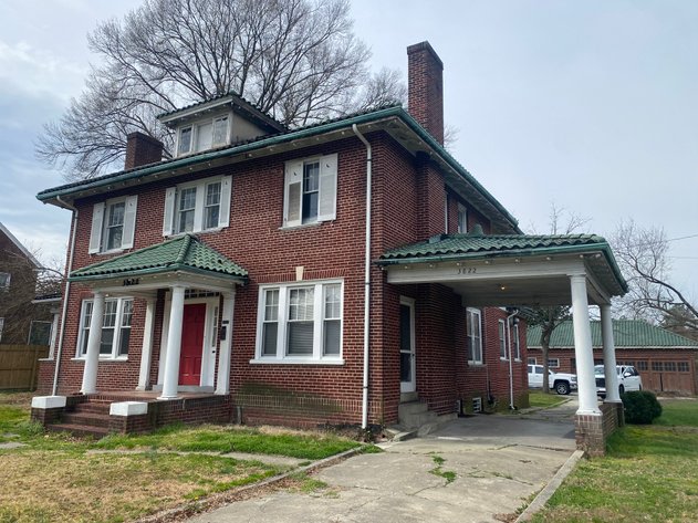 Image for Richmond VA - 2,792 SF Former Nursing Home - Zoned R-48 Multi Family Residential - 3822 Chamberlayne AVE