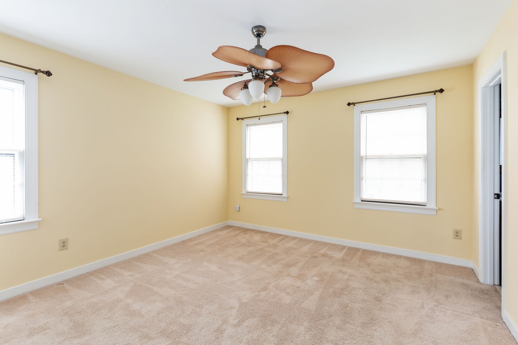Image for 4 Bed/2.5 Bath 3,448 sq ft Home in Short Pump - 11909 Marnelan Dr