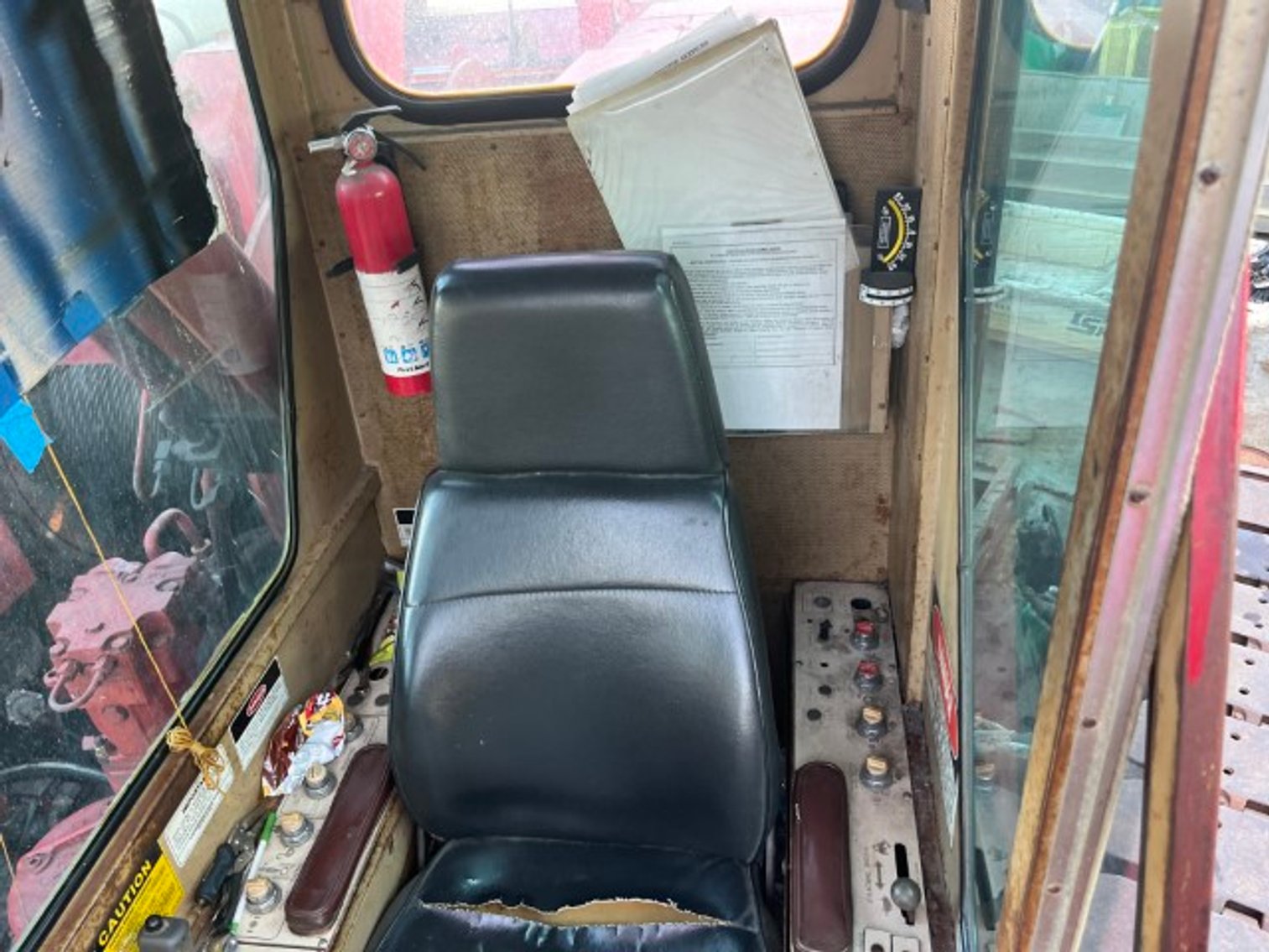 Image for MANITOWOC M80W Crawler Lattice Boom Crane - Norfolk VA