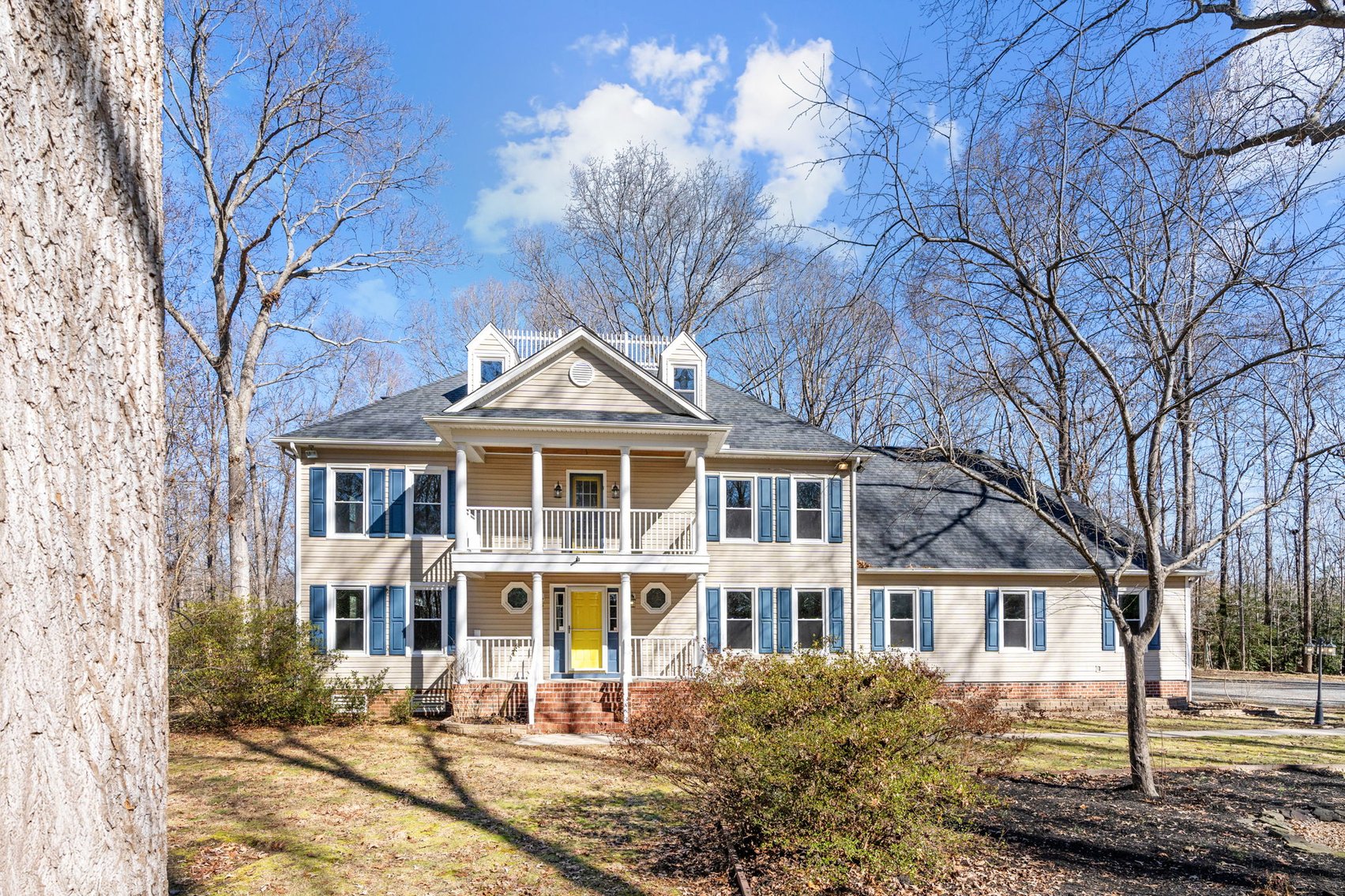 Image for Historic Pine Slash Estate - 10-Acre Colonial with Lake Frontage & Civil War Features - Former Patrick Henry Land!