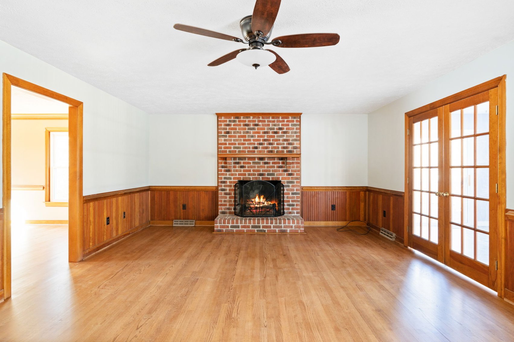 Image for Historic Pine Slash Estate - 10-Acre Colonial with Lake Frontage & Civil War Features - Former Patrick Henry Land!