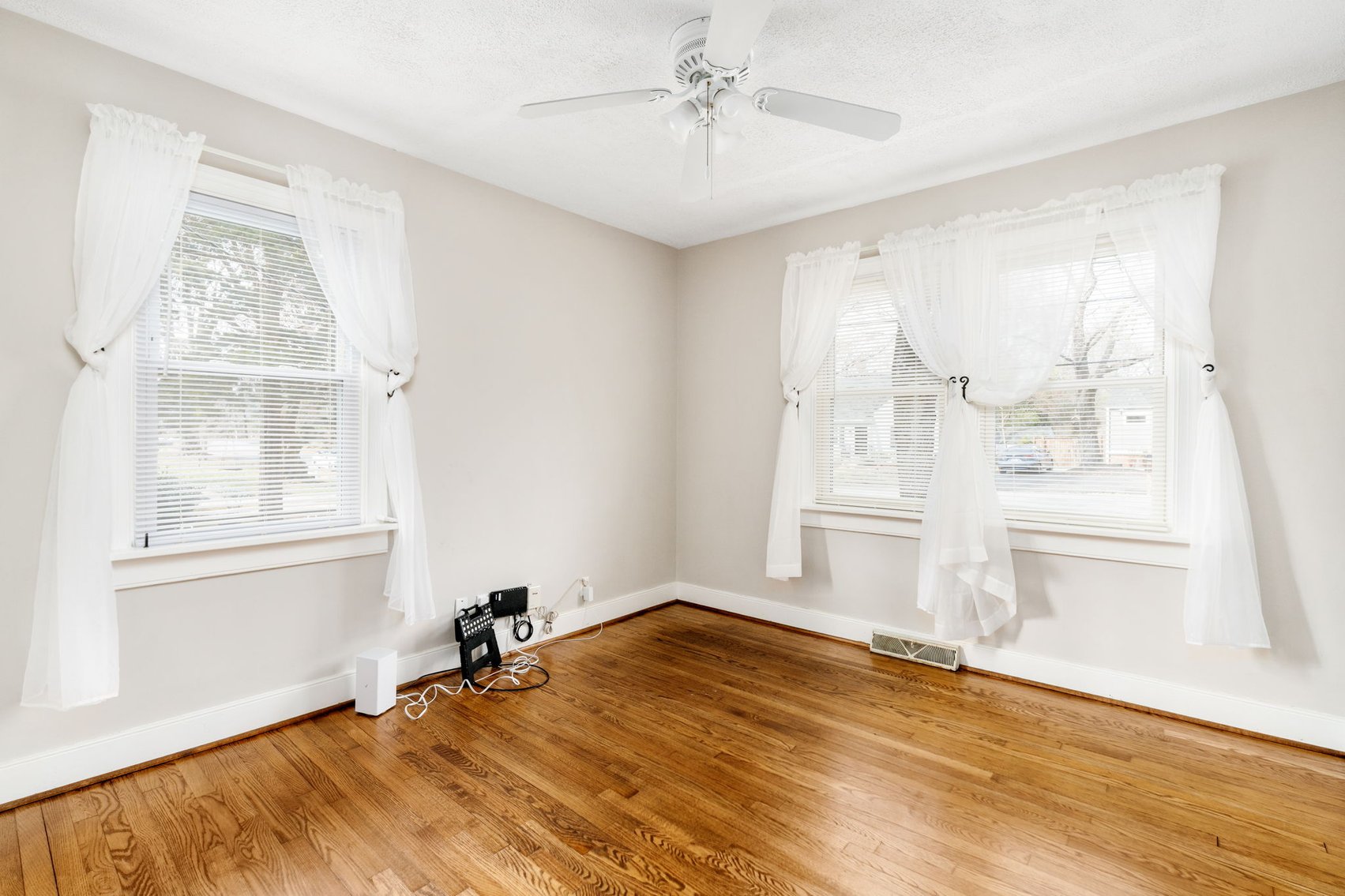 Image for Beverly Hills Charm: Stunning Cape Cod with Modern Updates - 1117 Beverly Dr. Henrico VA 23229