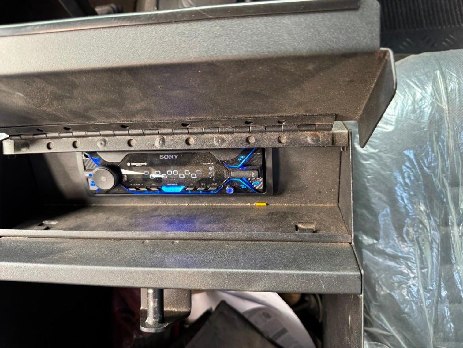 Image for 1994 Land Rover Defender 90 NAS