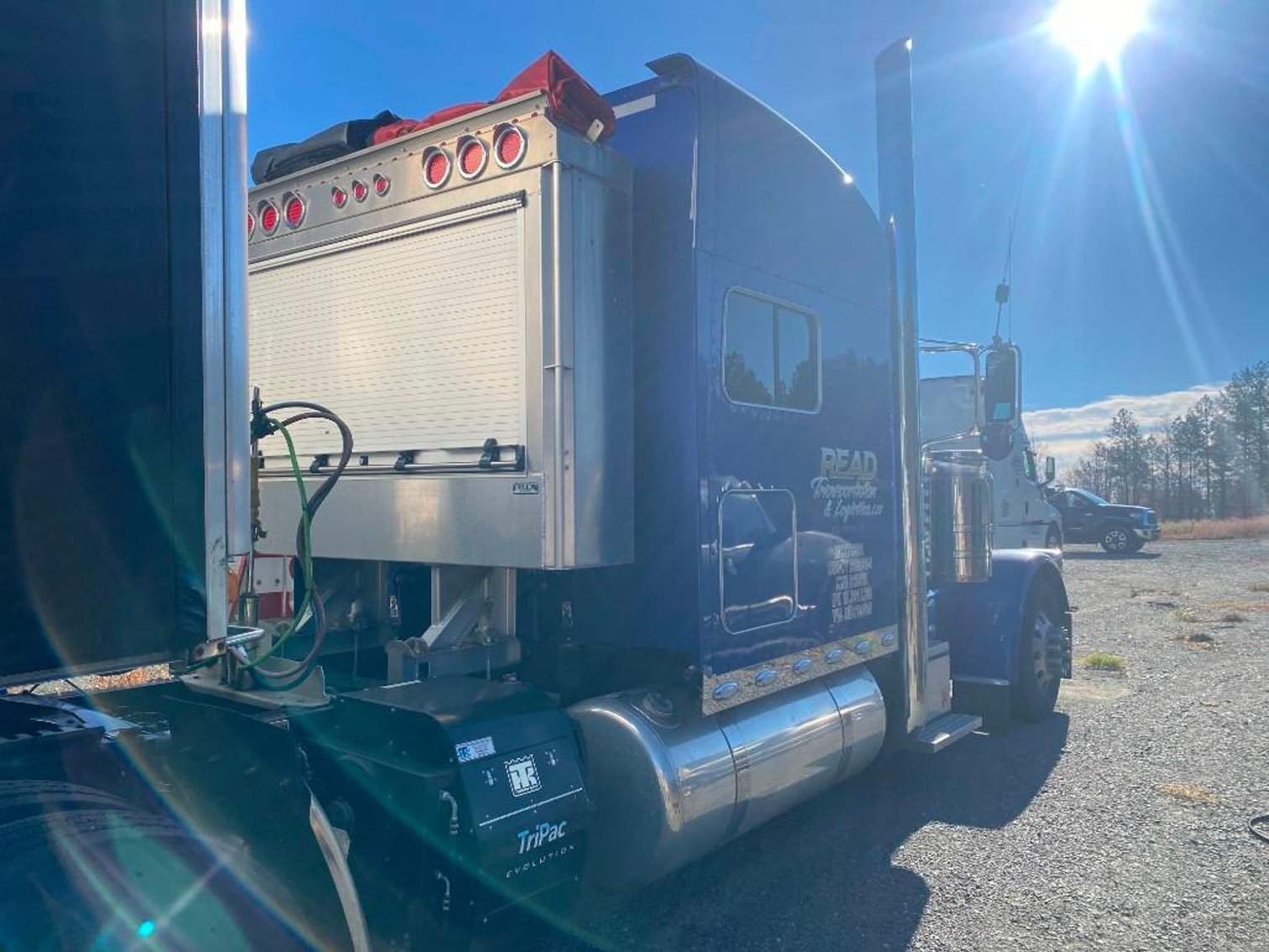 Image for Bankruptcy Court Ordered: 2022 Peterbilt 389 Sleeper Cab Road Tractor