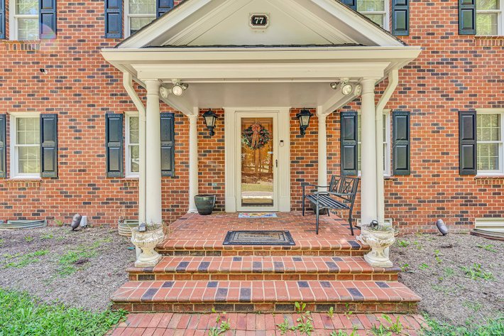 Image for Beautiful Troutville home with Colonial Williamsburg flair