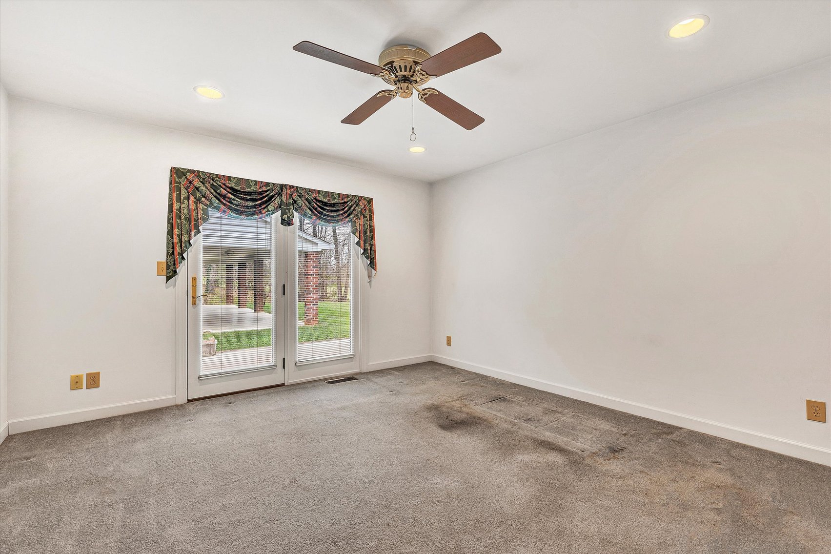 Image for Beautiful Troutville home with Colonial Williamsburg flair