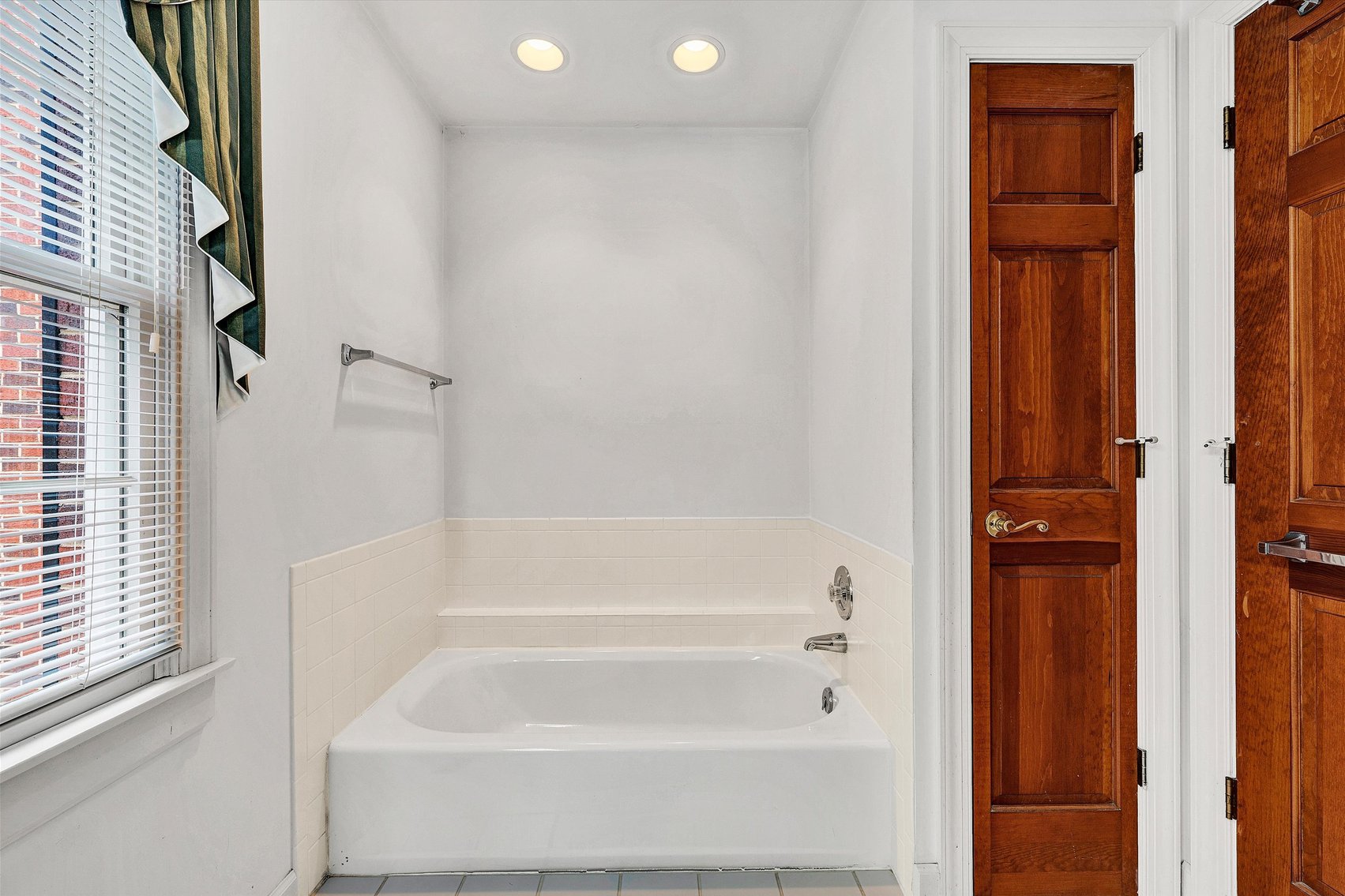 Image for Beautiful Troutville home with Colonial Williamsburg flair