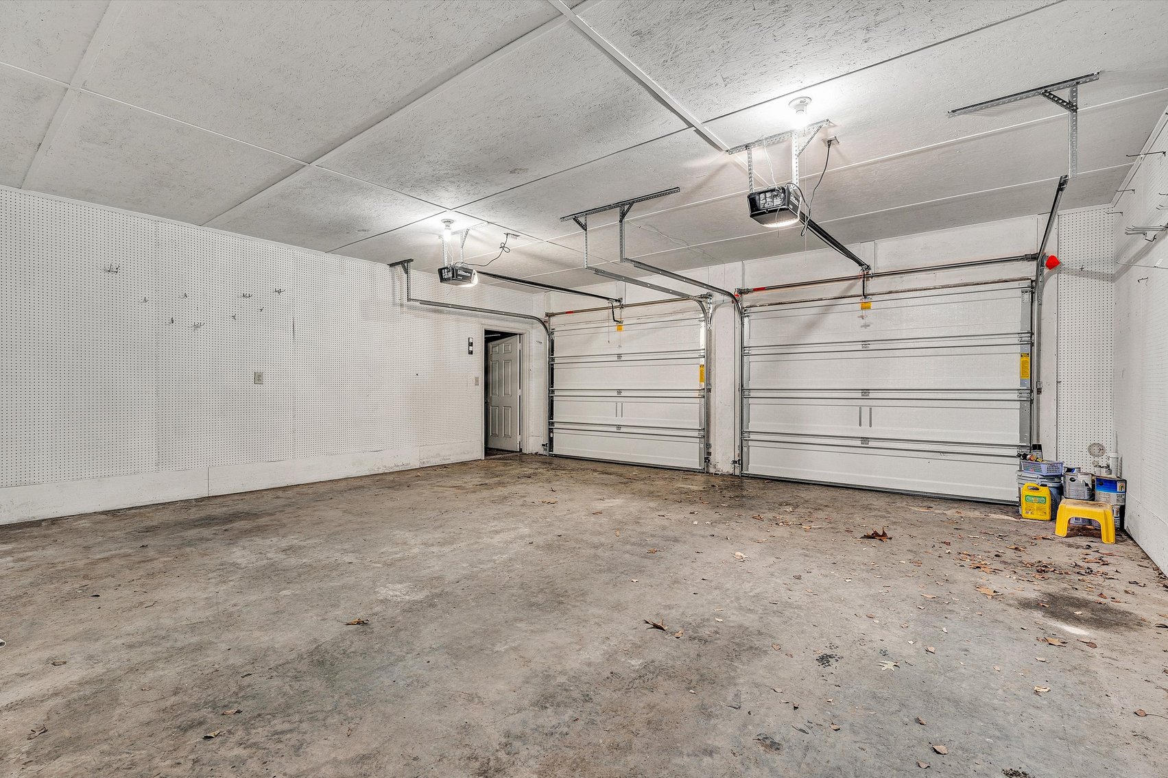 Image for Beautiful Troutville home with Colonial Williamsburg flair