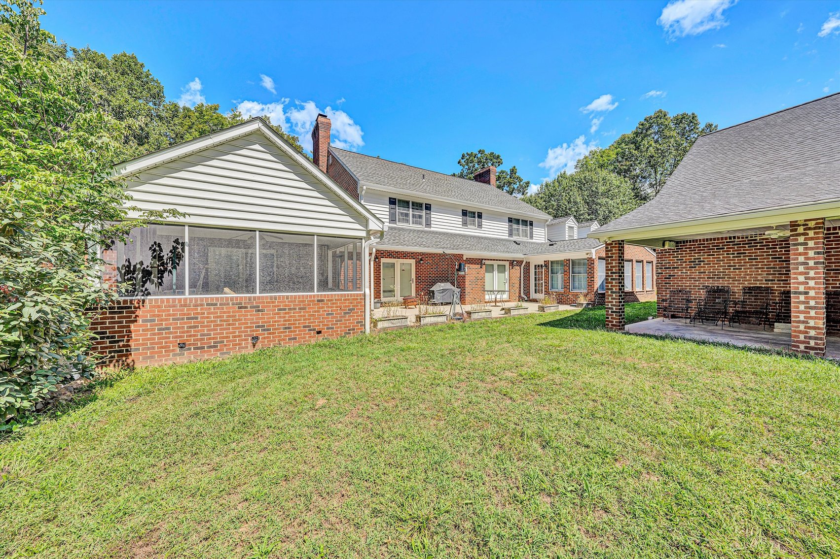 Image for Beautiful Troutville home with Colonial Williamsburg flair