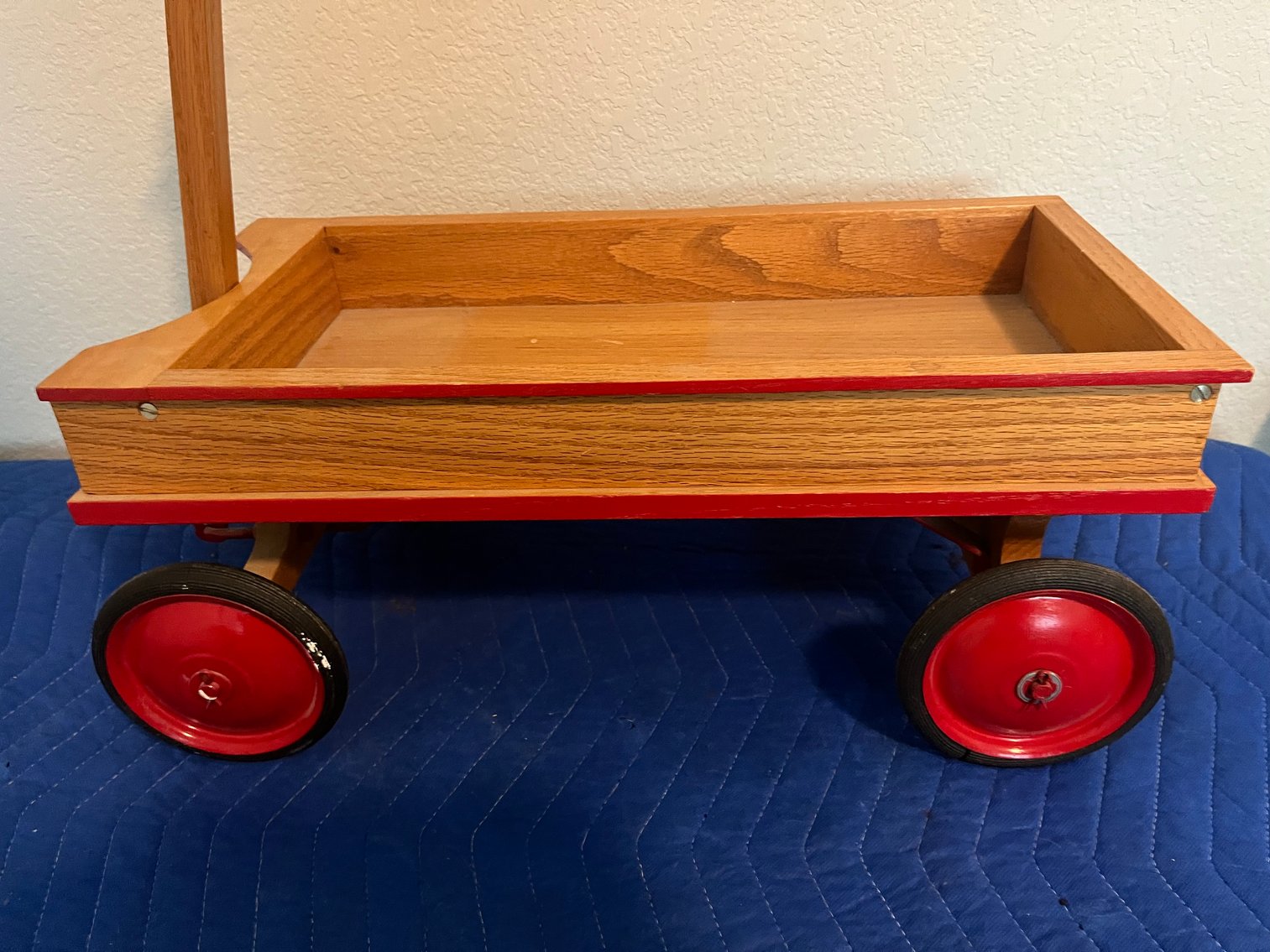 Image for Lago Online Estate Auction