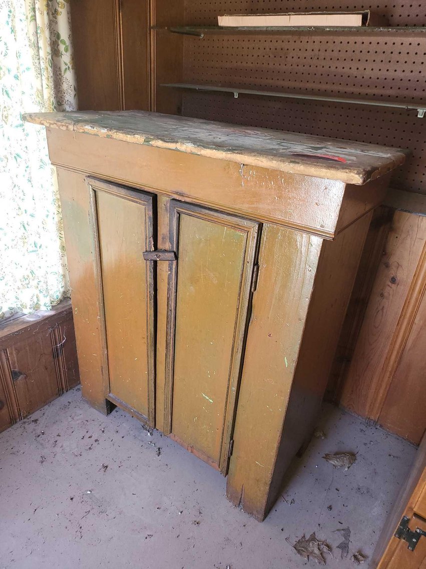 Image for Furniture, collectibles, household-Dyckesville