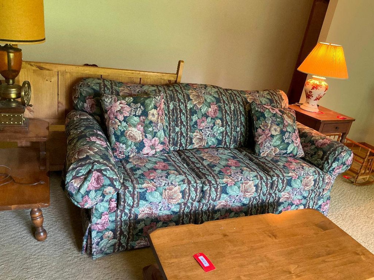 Image for Furniture, collectibles, household-Dyckesville