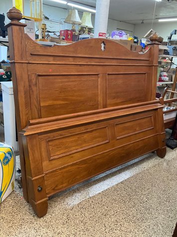 Image for Furniture, collectibles, household-Main front