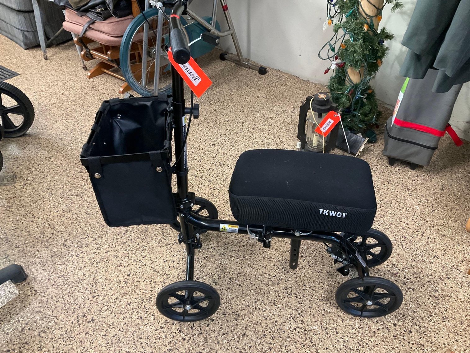 Image for Furniture, collectibles, household-Main front