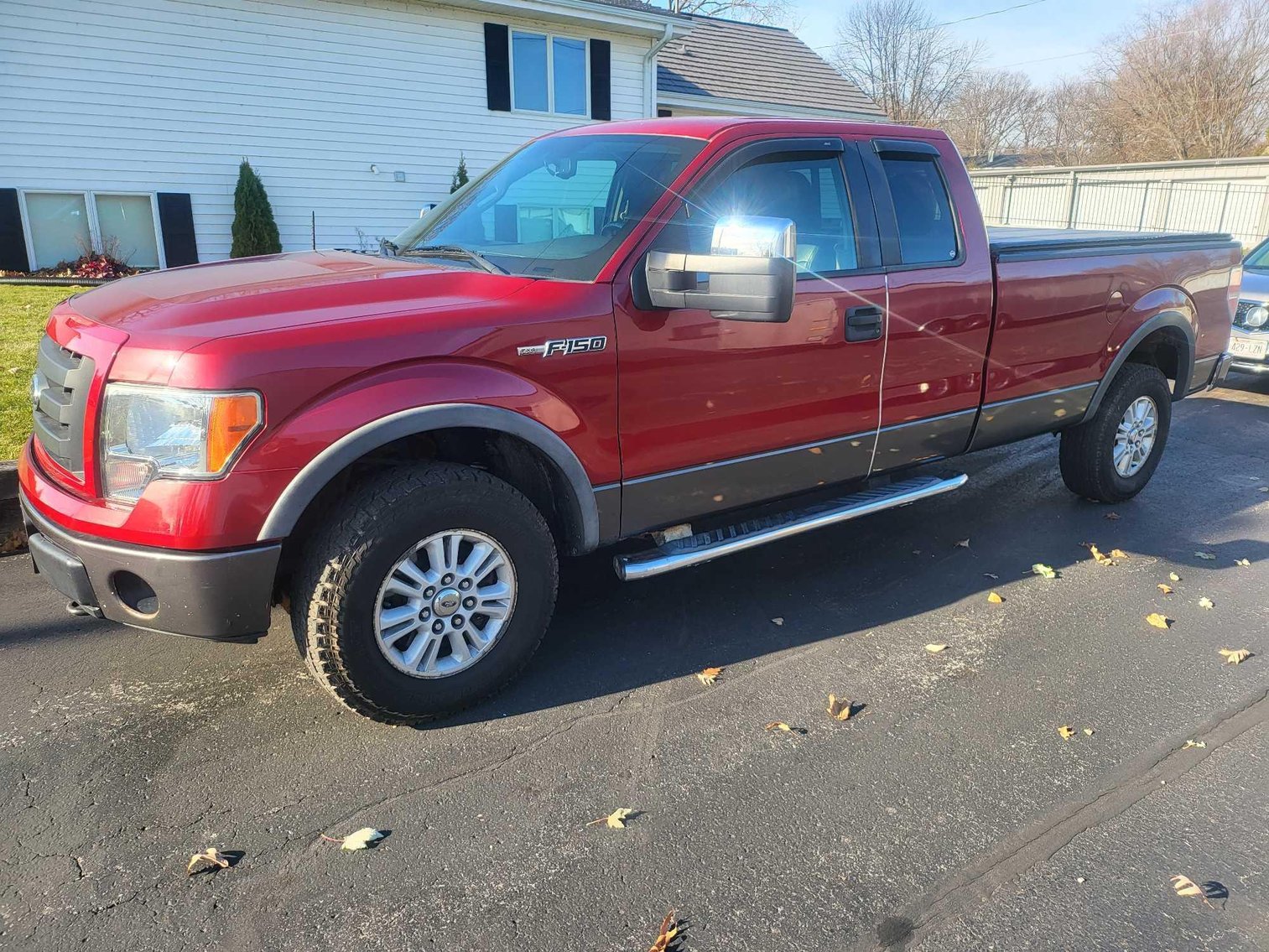 Image for Furniture, collectibles, household-Main front