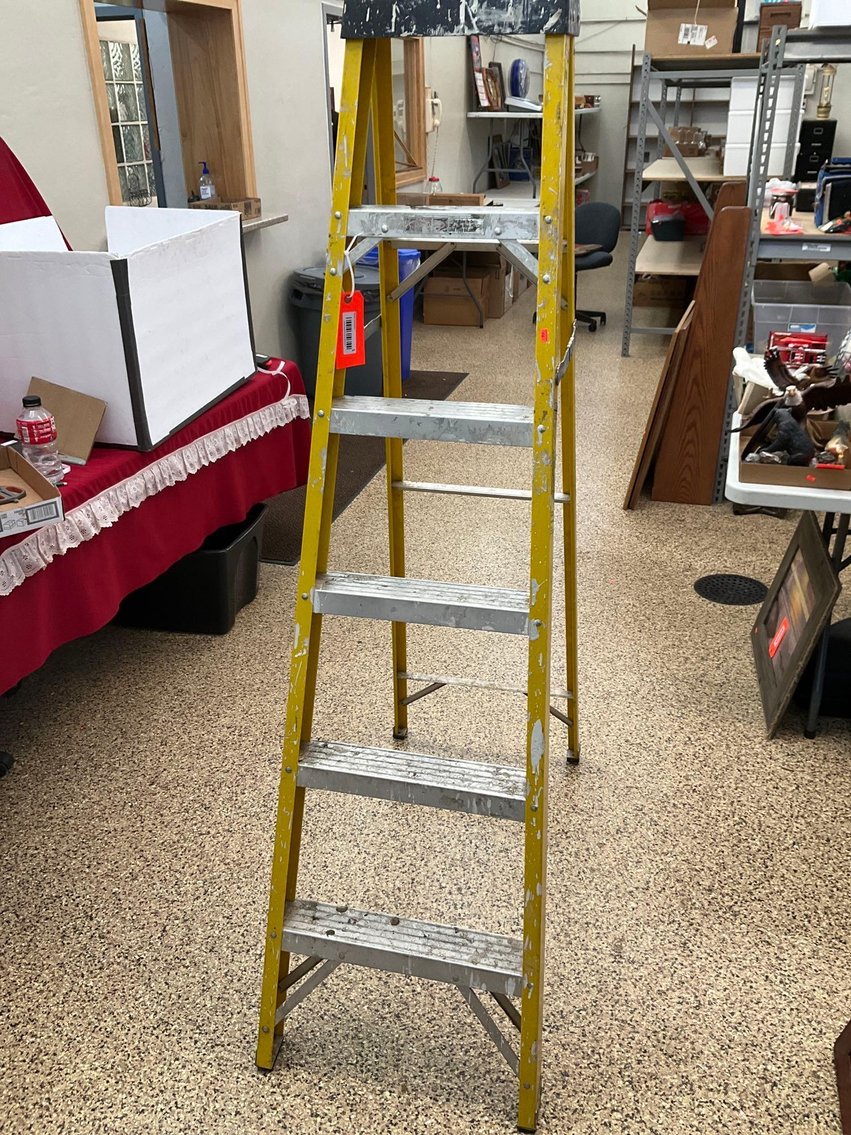 Image for Furniture, collectibles, household-Main front