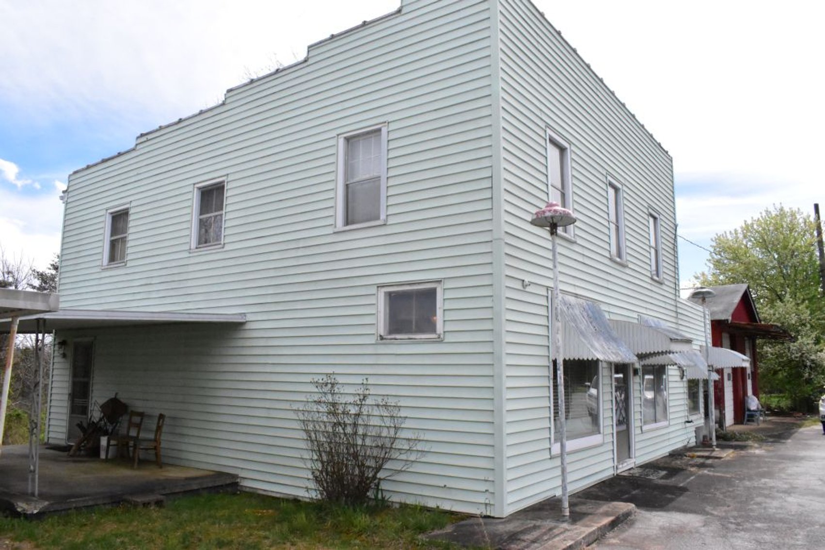 Image for Estate of the Late Donald Thomas - House with Garages