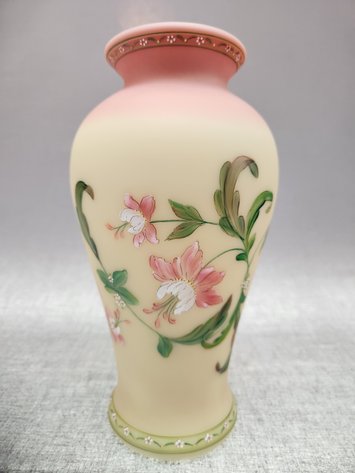 Image for Huge Holiday Weekend Online Fenton Art Glass Sale