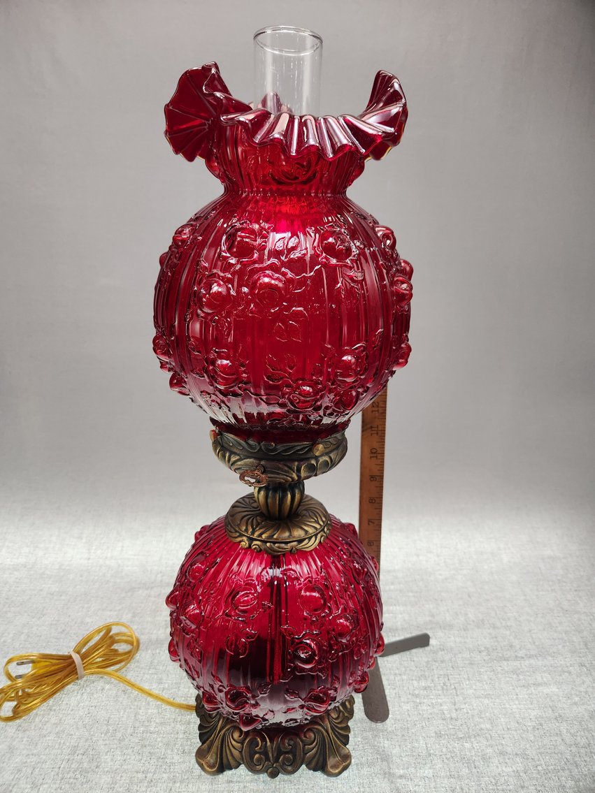 Image for Huge Holiday Weekend Online Fenton Art Glass Sale