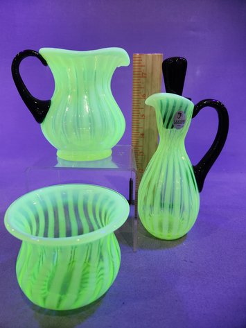 Image for Huge Holiday Weekend Online Fenton Art Glass Sale