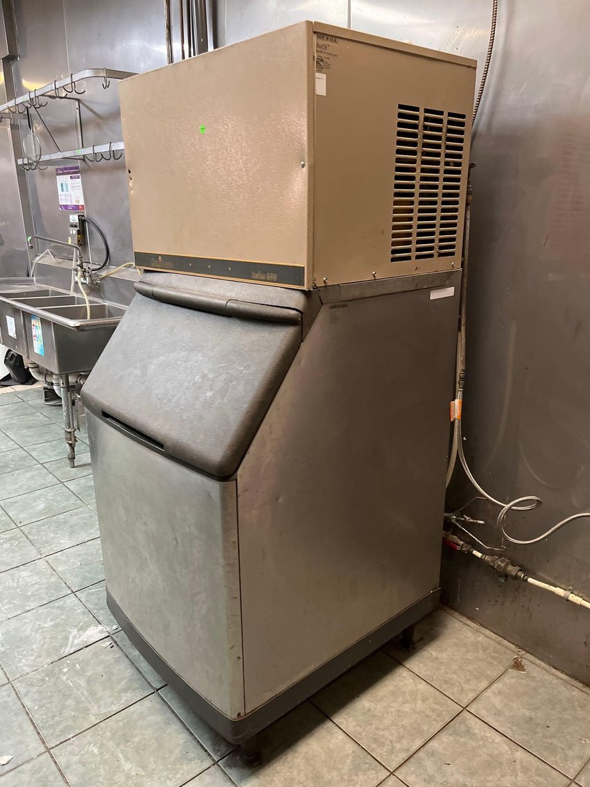Image for Restaurant Liquidation