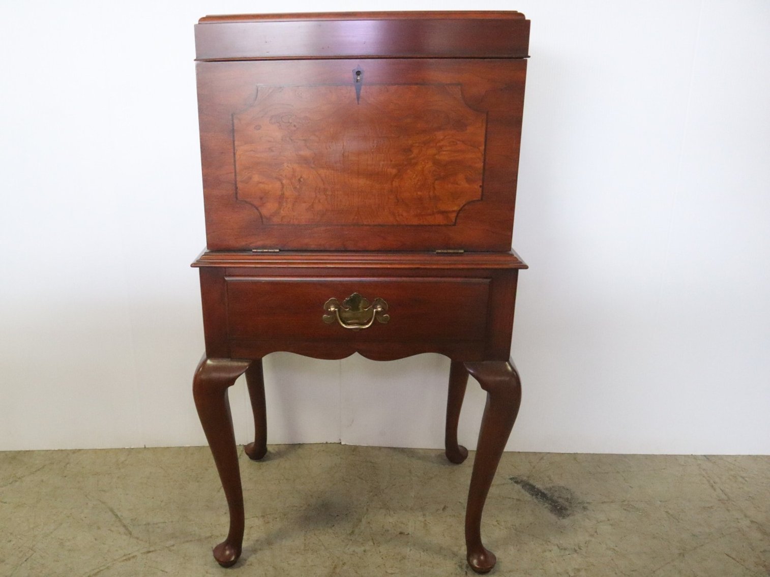 Image for Tinkling Spring Gallery #182