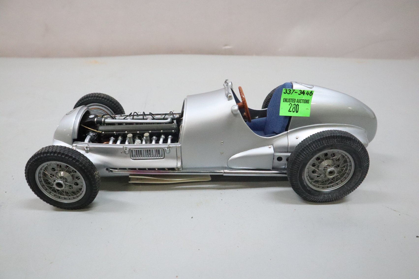 Image for Tinkling Spring Gallery #182