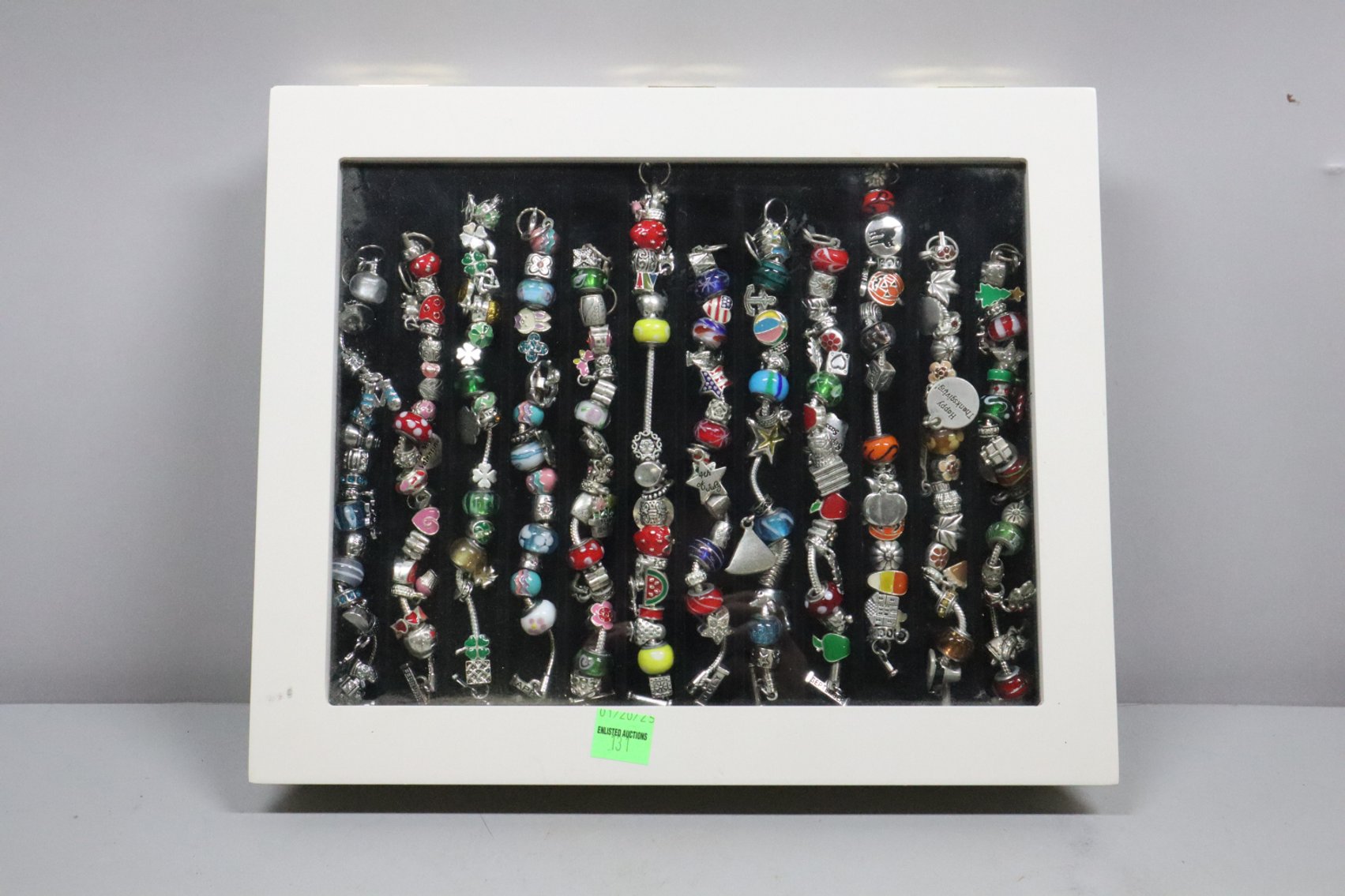 Image for Tinkling Spring Gallery #205