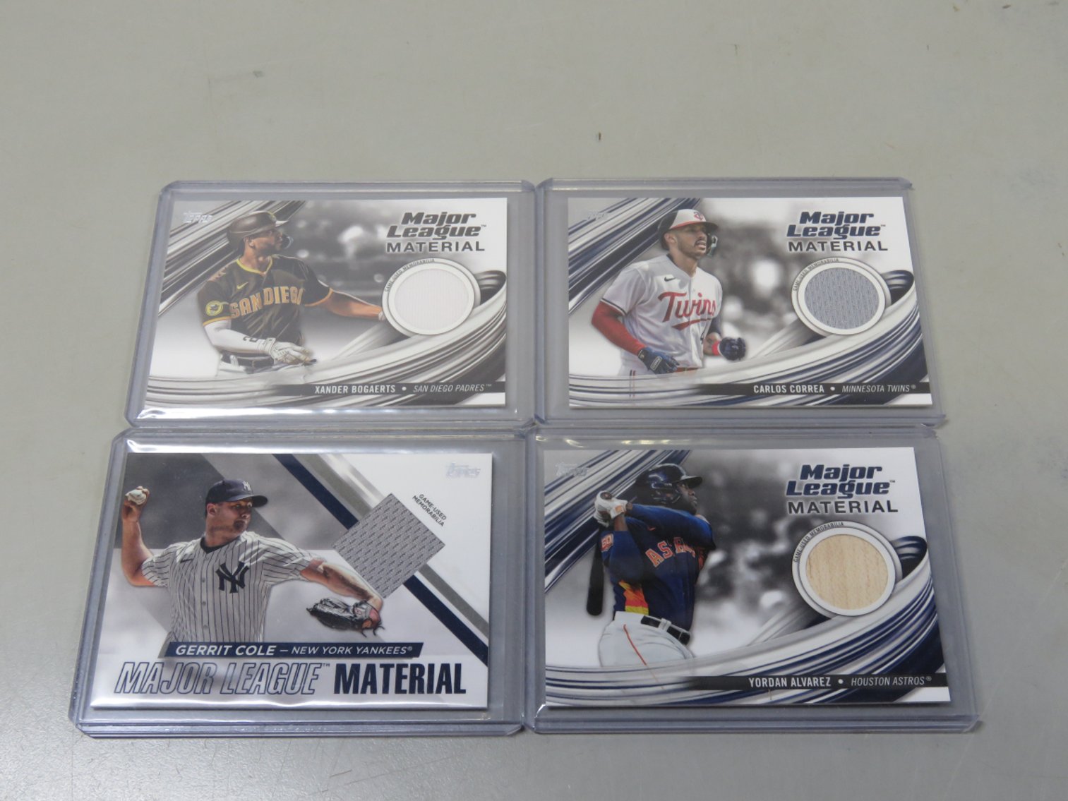 Image for MLB and NFL Card Auction - #211
