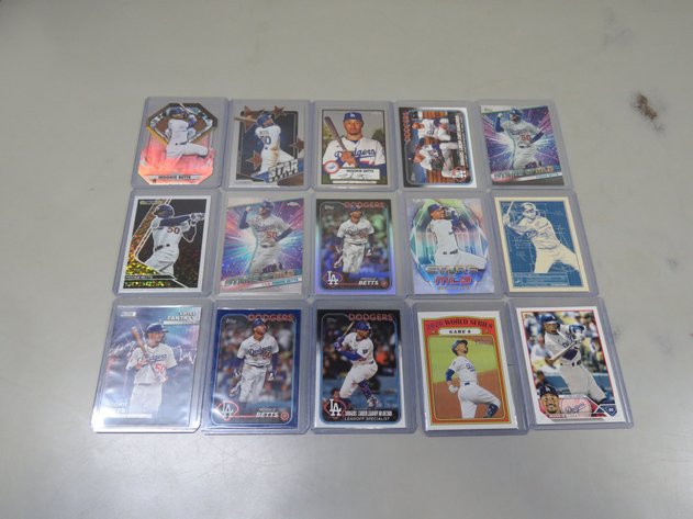 Image for MLB and NFL Card Auction - #211