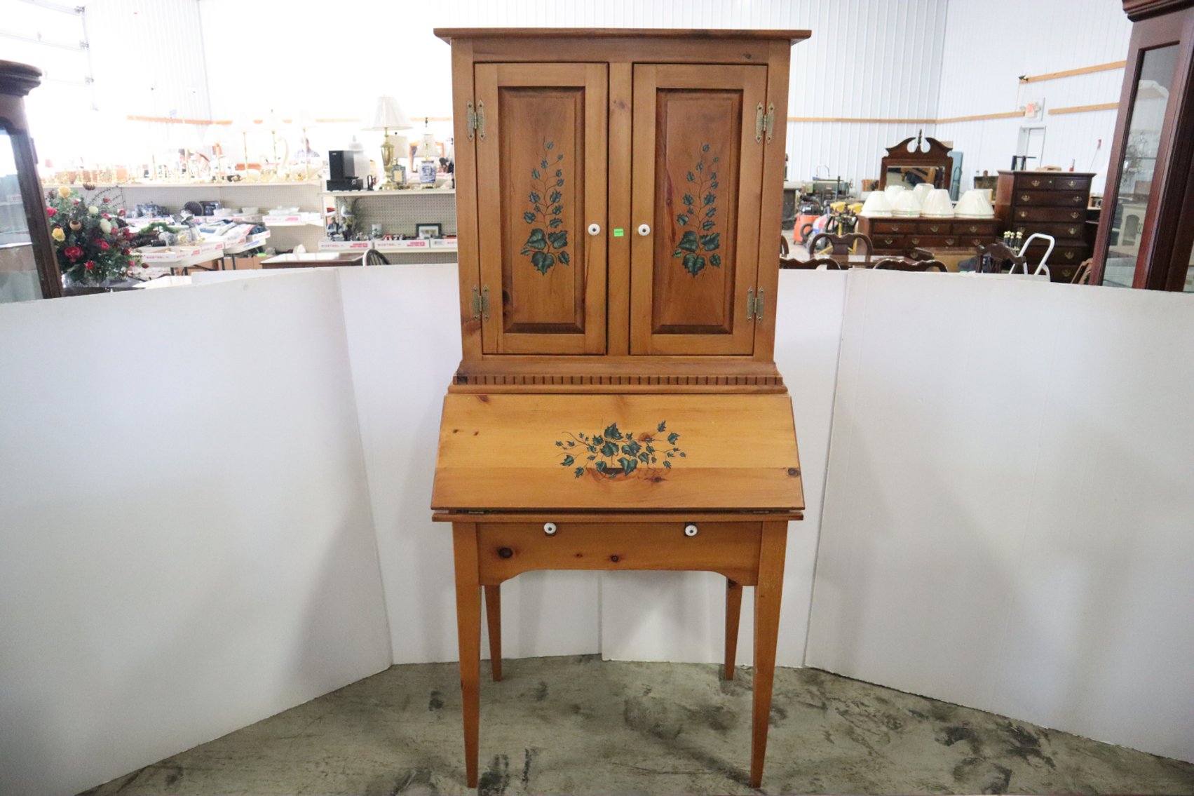 Image for Tinkling Spring Gallery #218